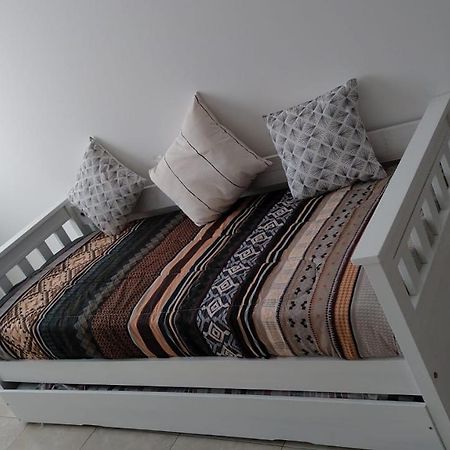 Nehuen Apart Apartment เนวเก็น ภายนอก รูปภาพ
