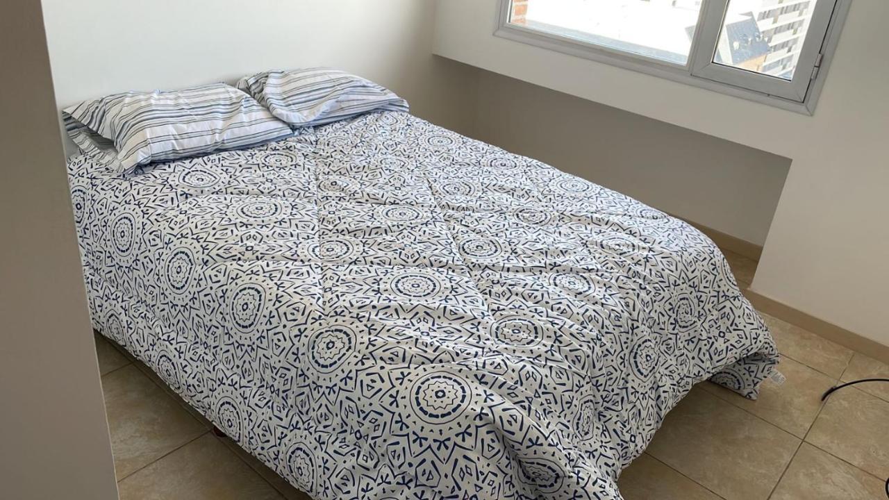 Nehuen Apart Apartment เนวเก็น ภายนอก รูปภาพ