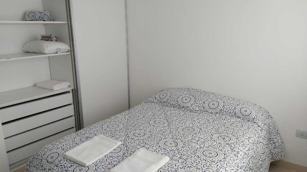 Nehuen Apart Apartment เนวเก็น ภายนอก รูปภาพ